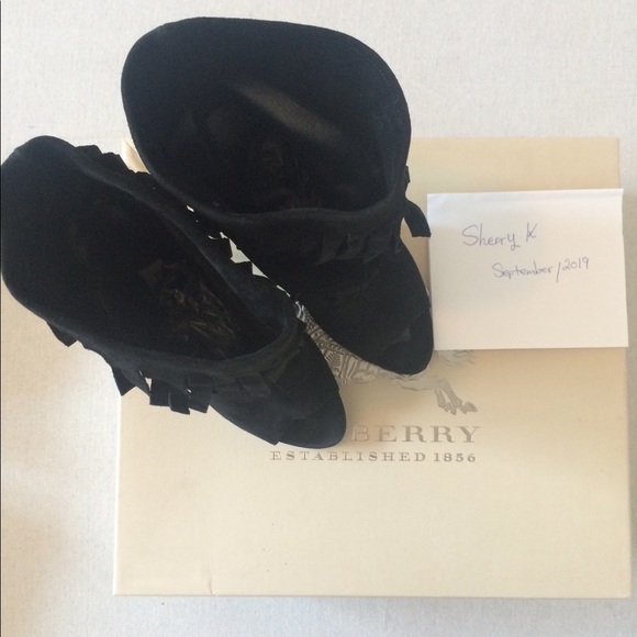 Burberry high heels - Picture 3 of 6